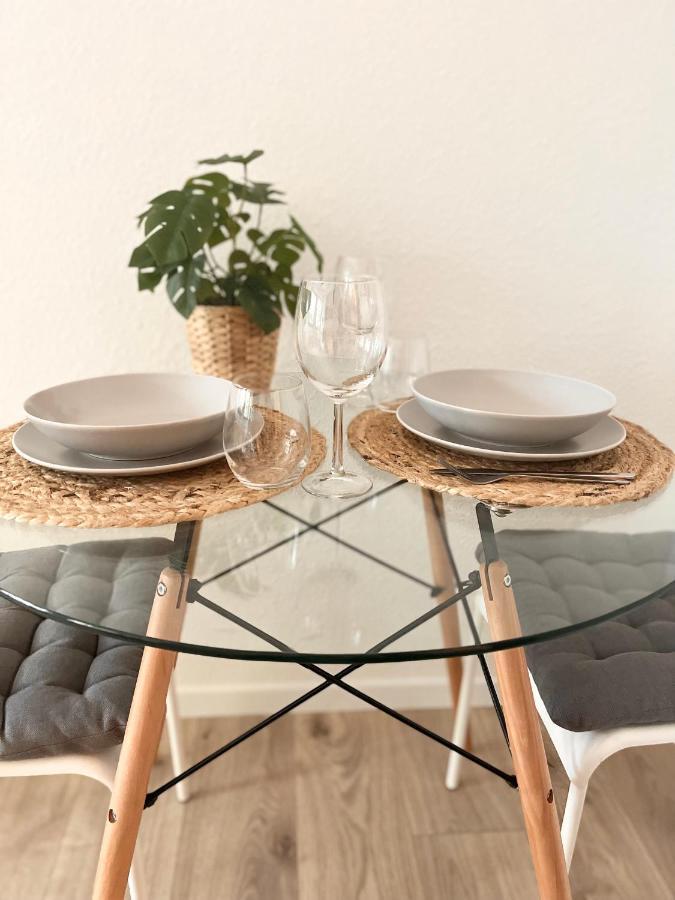 Gemuetliches Zentrales Apartment 2 Min Bis Du Hbf Duisburg Ngoại thất bức ảnh