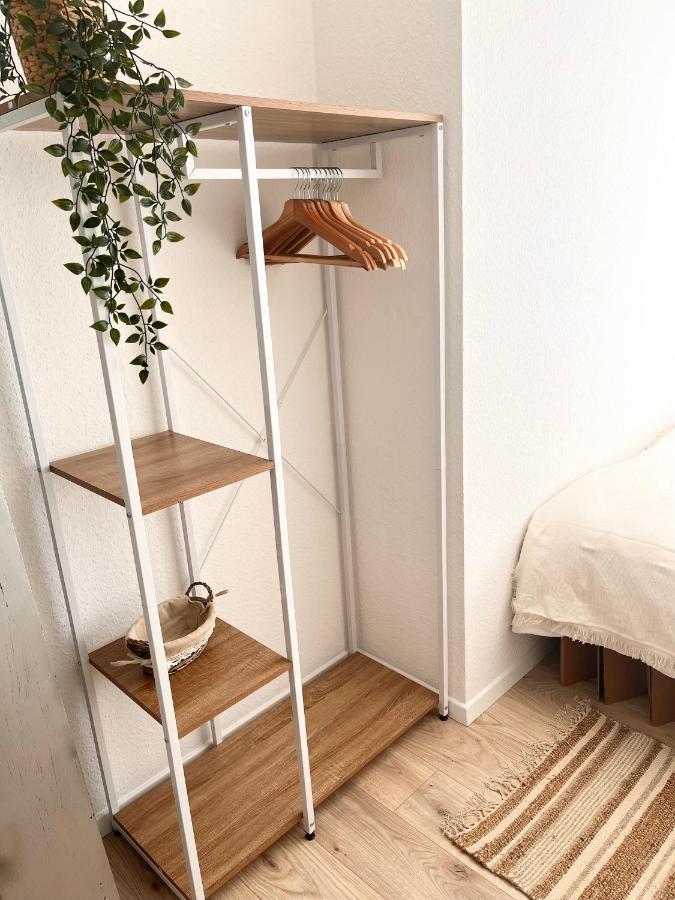 Gemuetliches Zentrales Apartment 2 Min Bis Du Hbf Duisburg Ngoại thất bức ảnh