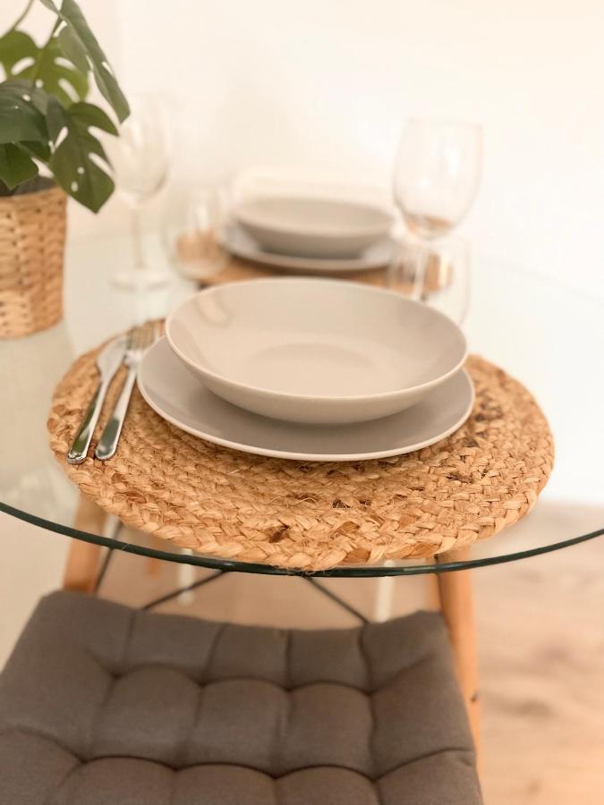 Gemuetliches Zentrales Apartment 2 Min Bis Du Hbf Duisburg Ngoại thất bức ảnh
