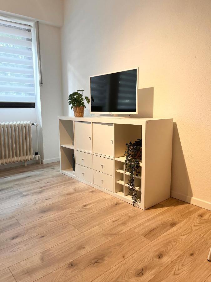 Gemuetliches Zentrales Apartment 2 Min Bis Du Hbf Duisburg Ngoại thất bức ảnh