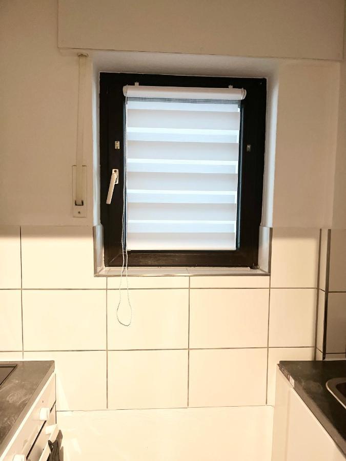 Gemuetliches Zentrales Apartment 2 Min Bis Du Hbf Duisburg Ngoại thất bức ảnh